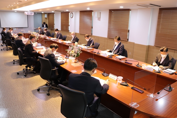 13일 한국식품산업협회 회의실에서 열린 2022년 제1차 회장단 회의