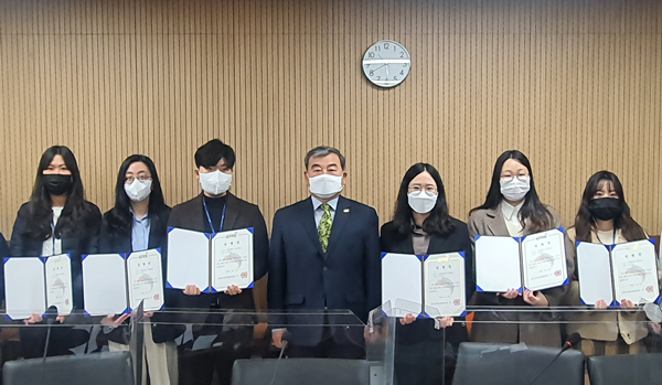 지난 11일 열린&nbsp;농림수산식품교육문화정보원 ‘EPIS 이노베이터’ 출범식. 사진=농정원<br>