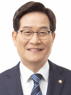 신동근 국회 보건복지위원장