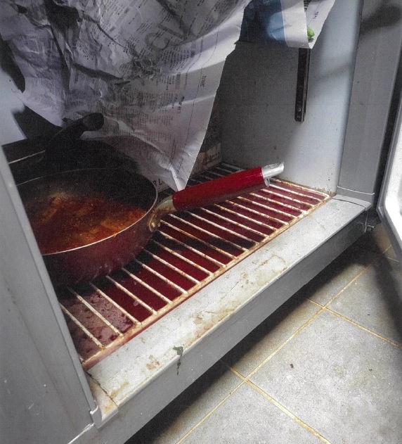 위생적 취급 기준을 위반한 음식점 현장. 사진=식약처