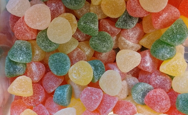 정부는 어린이 기호식품에 대한 당알코올 사용 기준을&nbsp;총합으로서 20% 이하에서 10% 이하로 강화할 방침이다. 사진=픽사베이