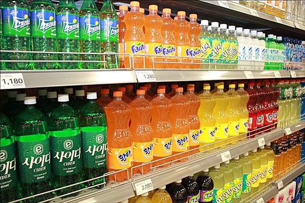 식품용 기구와 용기·포장에 사용하는 물리적 합성수지 재생원료가 폴리에틸렌테레프탈레이트(PET)에서 폴리프로필렌(PP)으로 확대됐다. 사진은 기사 특정 사실과 관계 없음. 사진=식품저널DB