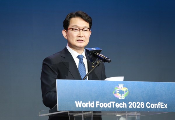 김종구 농림축산식품부 차관이 ‘월드푸드테크 2026 컨펙스(WFT26ConfEx)’에서 축사를 하고 있다. 사진=강건우 기자<br>