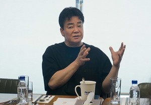 <b>백종원</b> 대표 방송 복귀 놓고 가맹점ㆍ본사 <b>갈등</b>